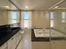 CASA COM 3 SU�TES, PISCINA E PORTEIRA FECHADA NO BAIRRO AMIZADE 25
