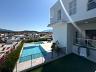 CASA COM 3 SU�TES, PISCINA E PORTEIRA FECHADA NO BAIRRO AMIZADE 40