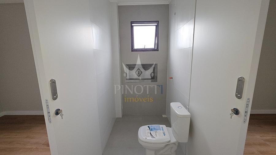 3 dormit�rios com su�te e demi-su�tes � venda em S�o Vicente, Itaja� 11