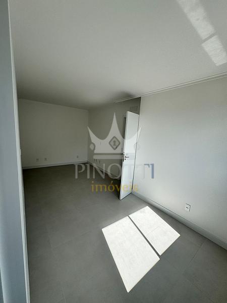 Apartamento de 3 dormit�rios com su�te no S�o Vicente Home Club 5
