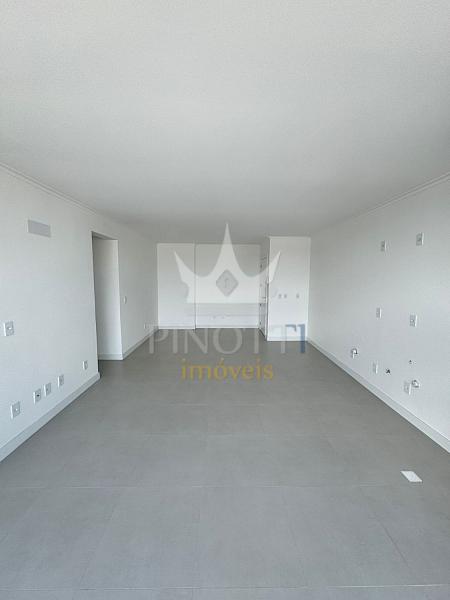 Apartamento de 3 dormit�rios com su�te no S�o Vicente Home Club 4