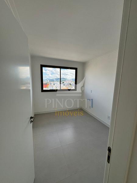 Apartamento de 3 dormit�rios com su�te no S�o Vicente Home Club 9