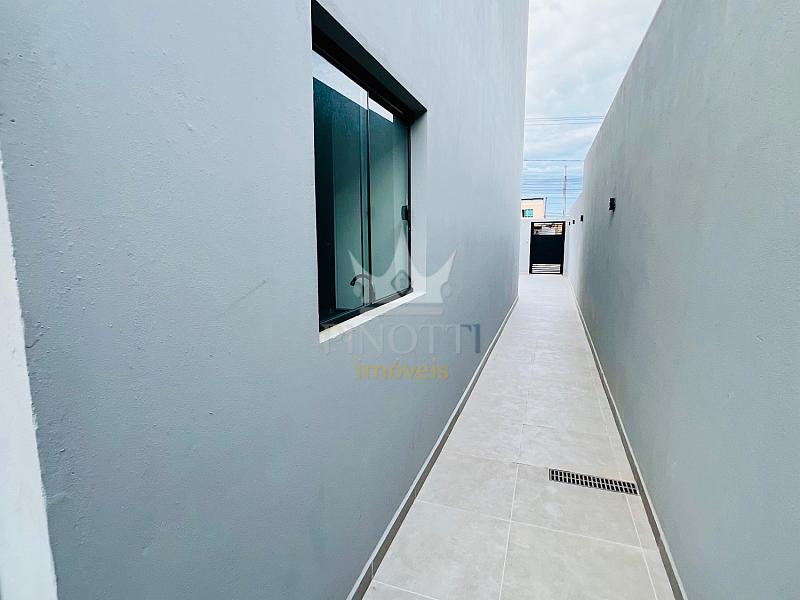 Corredor lateral de circula��o e acesso �s kitnets do residencial