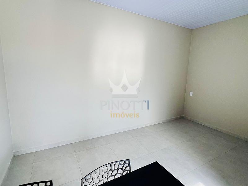 Espa�o interno para acomodar o dormit�rio e personalizar a kitnet