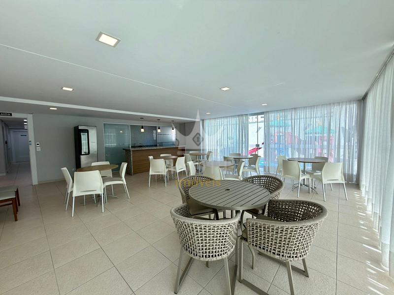 Apartamento Semimobiliado | 2 dormit�rios | Centro de Itaja� SC 17