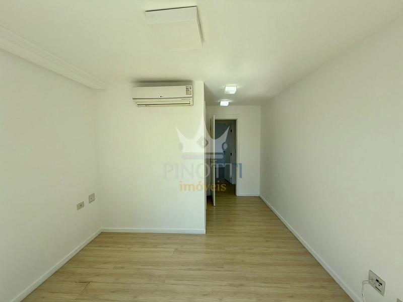 Apartamento Semimobiliado | 2 dormit�rios | Centro de Itaja� SC 8