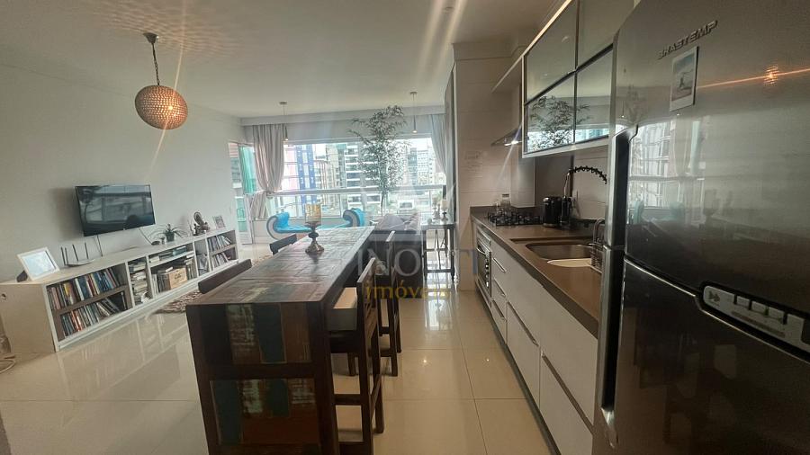 2 suites Praia Brava vista mar 2