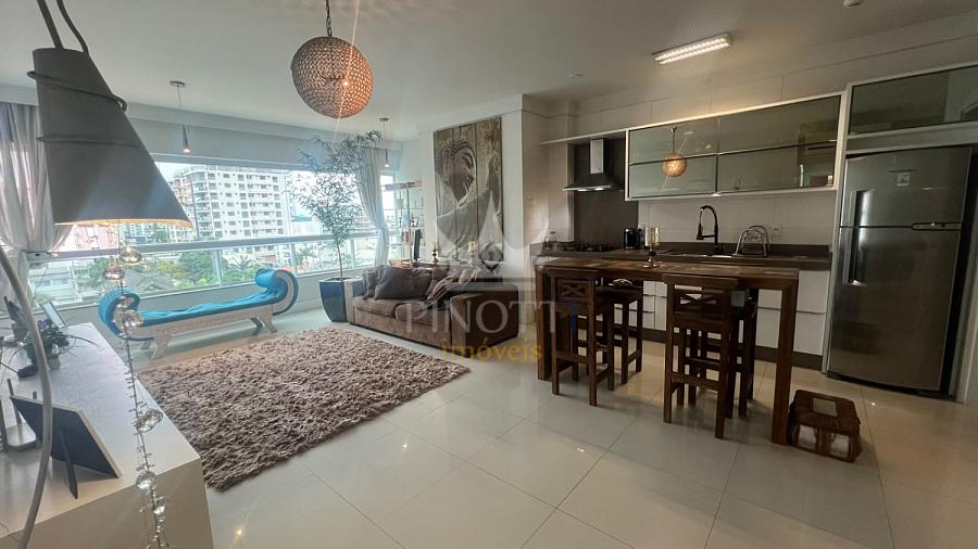 2 suites Praia Brava vista mar 23