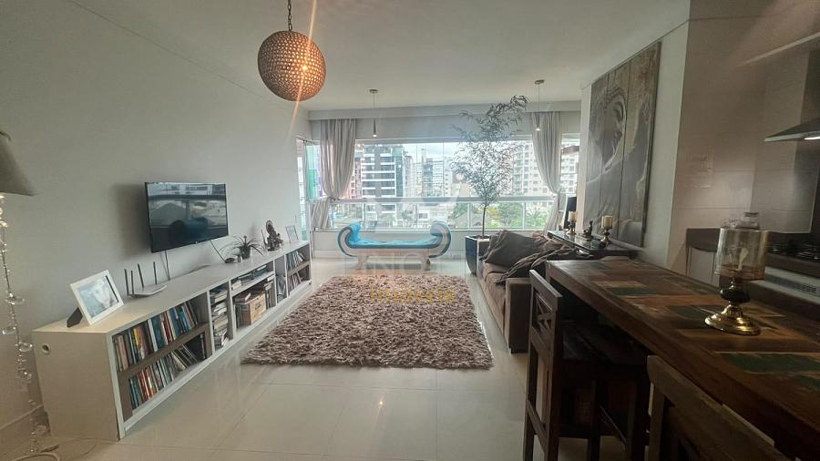 2 suites Praia Brava vista mar 20