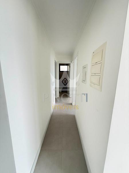 Apartamento com 3 dormit�rios e 2 vagas � venda em Itaja� 6