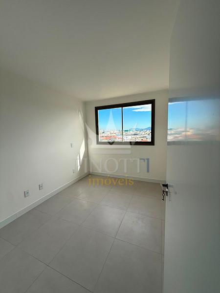Apartamento com 3 dormit�rios e 2 vagas � venda em Itaja� 8