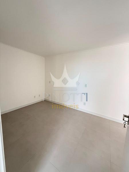 Apartamento com 3 dormit�rios e 2 vagas � venda em Itaja� 10