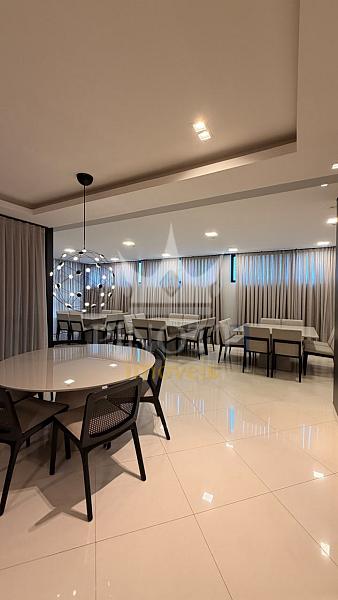 Apartamento com 2 dormit�rios e 2 vagas � venda na Praia Brava em Itaja� 28