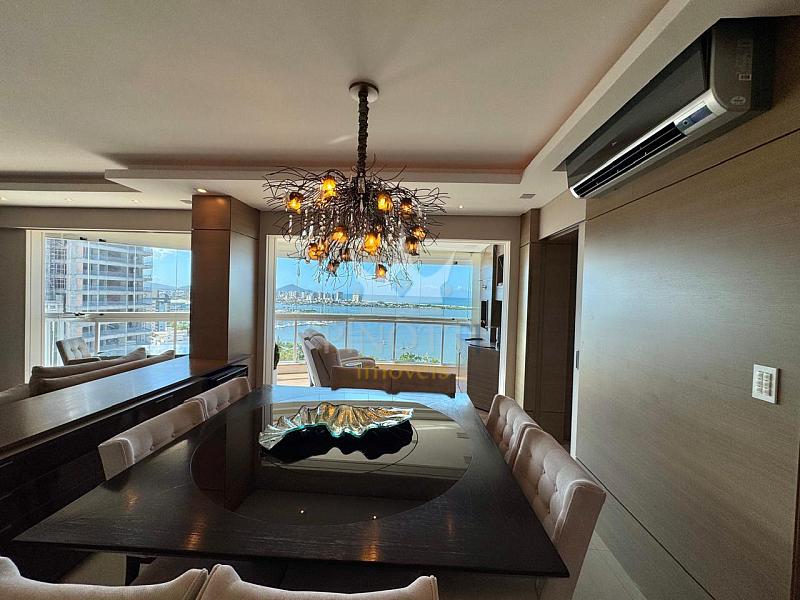 Vista Mar Definitiva no Bairro Fazenda, Itaja� | 132 m�, 2 Su�tes, Mobiliado e 2 Vagas 9