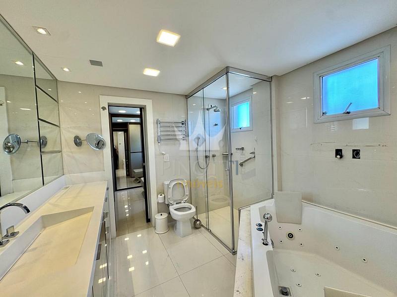 Vista Mar Definitiva no Bairro Fazenda, Itaja� | 132 m�, 2 Su�tes, Mobiliado e 2 Vagas 23