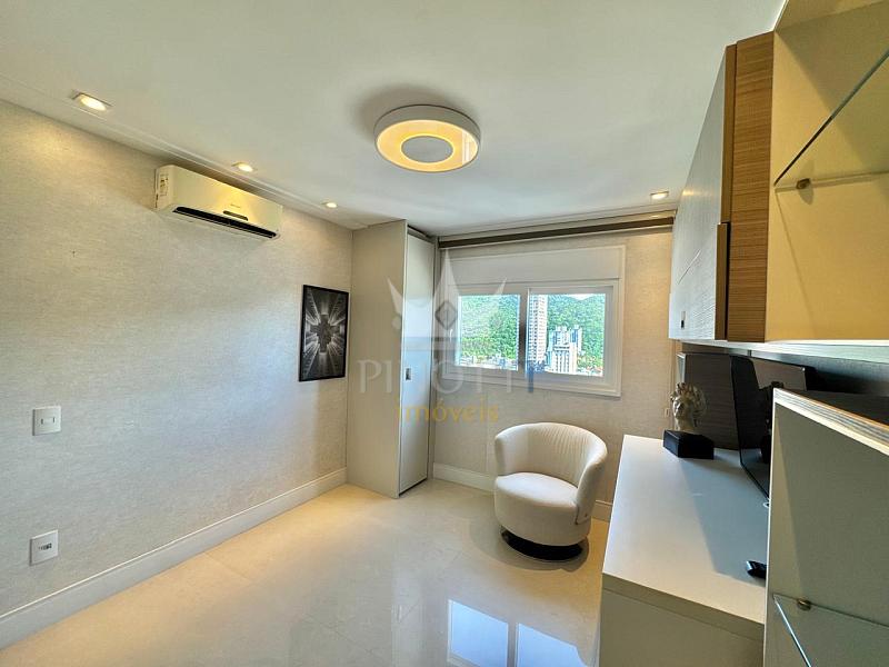 Vista Mar Definitiva no Bairro Fazenda, Itaja� | 132 m�, 2 Su�tes, Mobiliado e 2 Vagas 29