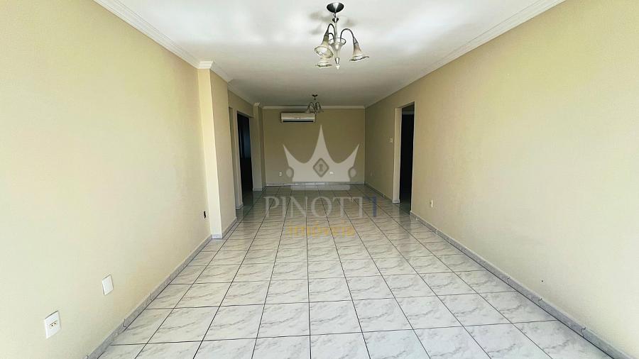 140 m� no Centro de Itaja� | 3 dormit�rios, su�te e uma linda vista 25