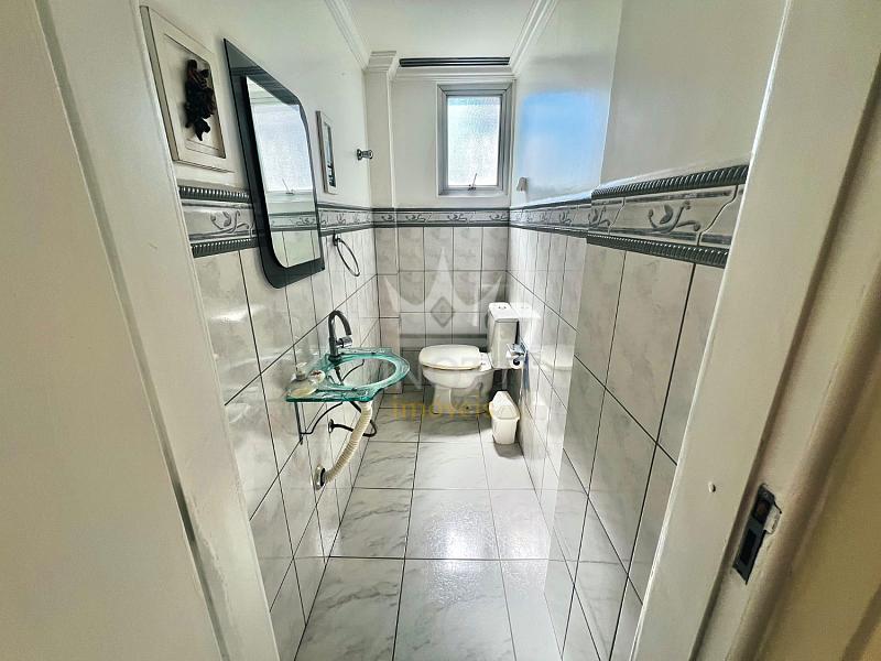 140 m� no Centro de Itaja� | 3 dormit�rios, su�te e uma linda vista 26