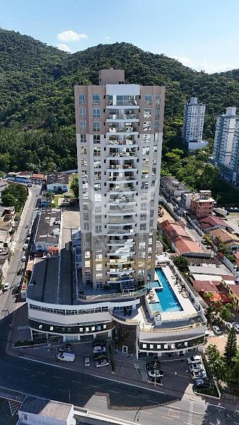 2 Su�tes, 2 Vagas e Sacada com Churrasqueira 43