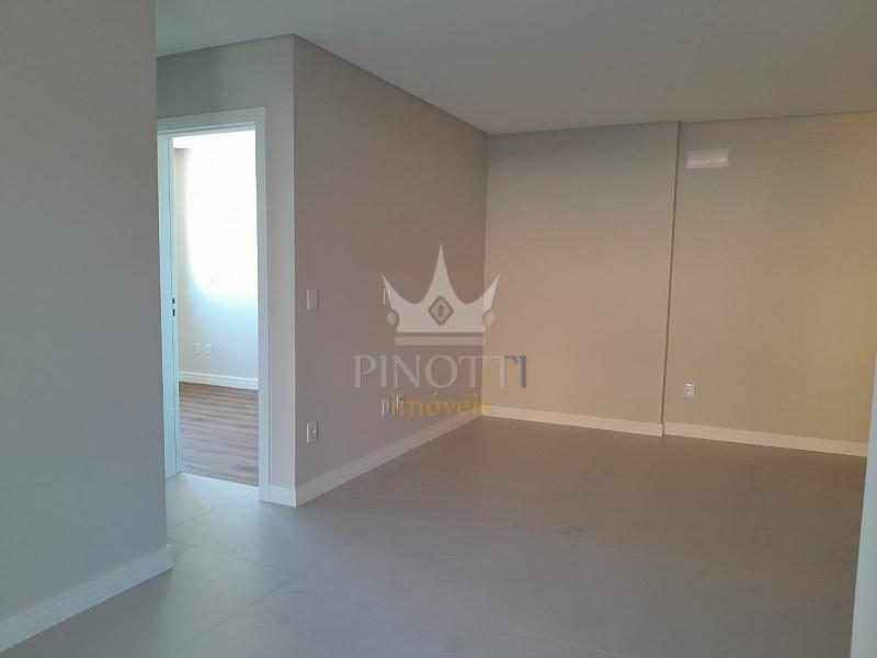 Centro de Itaja�: Apartamento � Venda com 2 Su�tes, Sacada com Churrasqueira e Rooftop 30