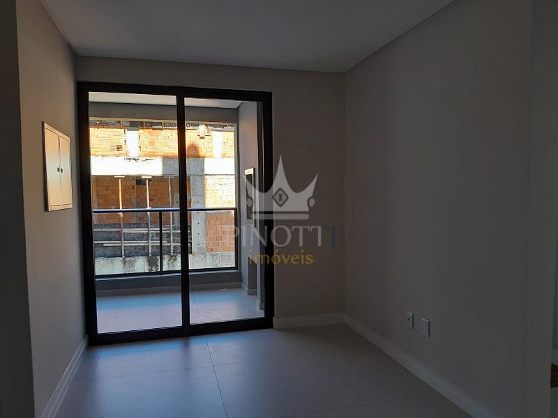 Centro de Itaja�: Apartamento � Venda com 2 Su�tes, Sacada com Churrasqueira e Rooftop 32