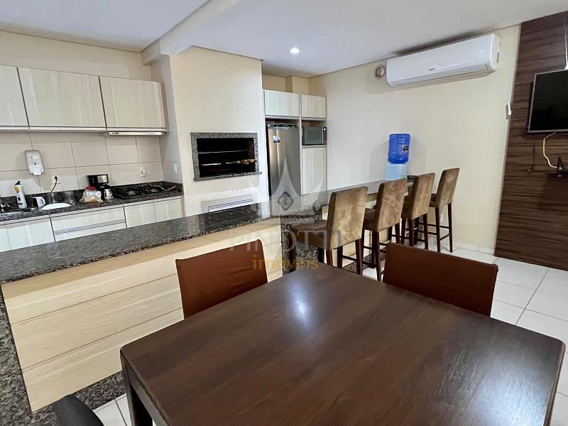 Cordeiros, Itaja�: Apartamento para Alugar com 2 Quartos, Su�te e Vaga de Garagem 10