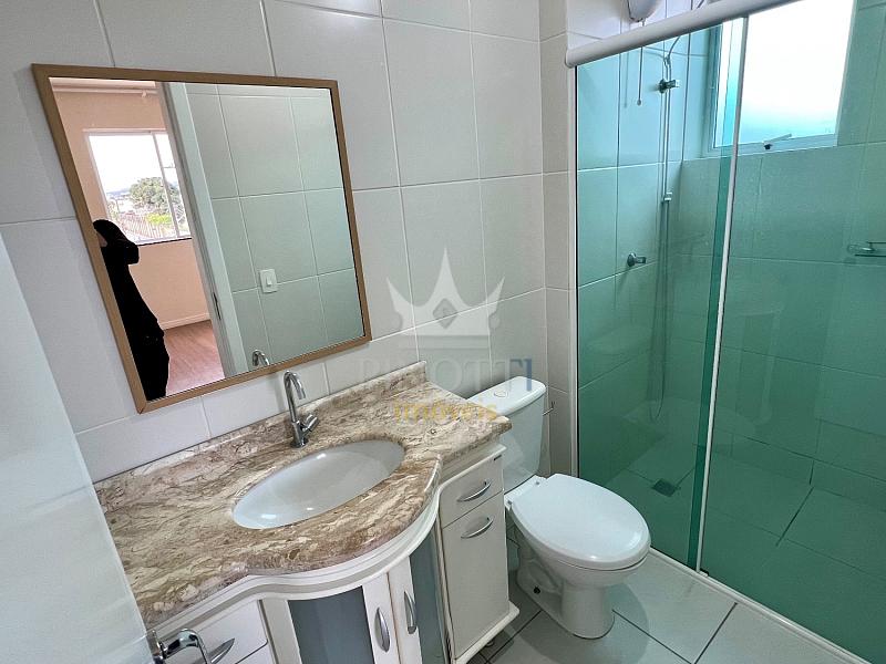 Cordeiros, Itaja�: Apartamento para Alugar com 2 Quartos, Su�te e Vaga de Garagem 31