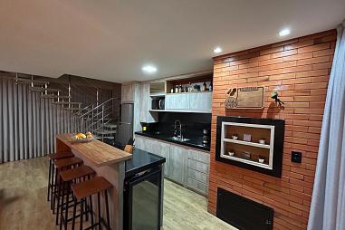 Casa com 3 quartos para alugar, 95m², 3 banheiros, 1 garagem - Dom Bosco - Itajaí