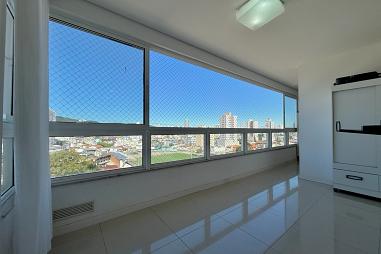 ESTUDIO NO CENTRO DE ITAJAÍ/SC