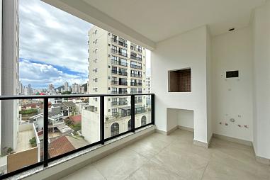 À venda no Bairro Vila operária de Itajaí no Edifício Living 360