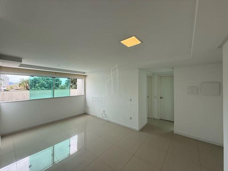 � venda no Bairro Vila oper�ria de Itaja� no Edif�cio ANTONIO PORTO 8