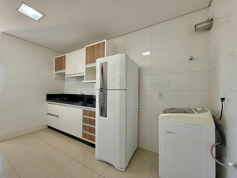 ESTUDIO NO CENTRO DE ITAJAÍ/SC — foto 4