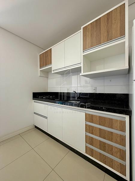 ESTUDIO NO CENTRO DE ITAJAÍ/SC — foto 15