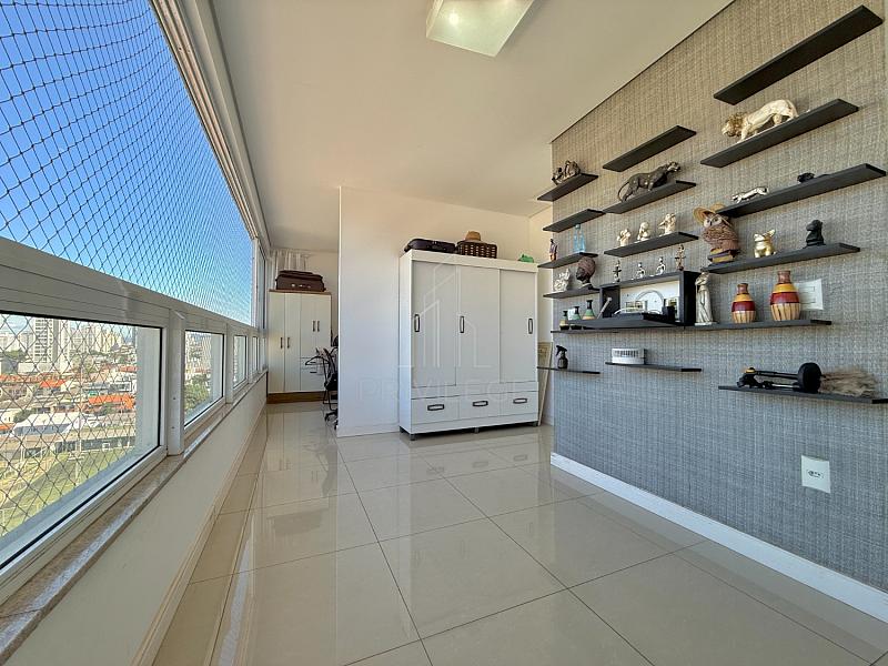 ESTUDIO NO CENTRO DE ITAJAÍ/SC — foto 2