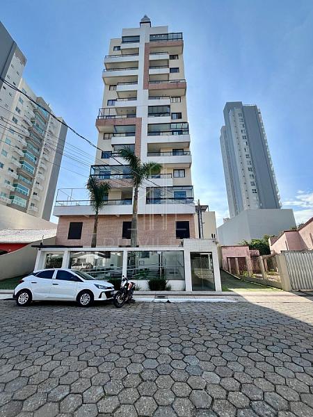 Locação no Bairro São Judas de Itajaí no Edifício Tour Soleil — foto 38