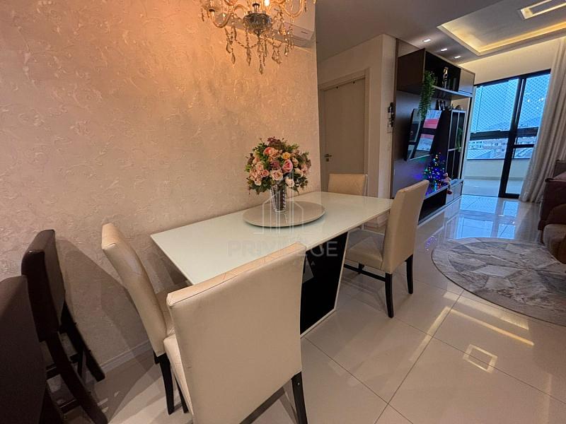 Locação no Bairro São Judas de Itajaí no Edifício Tour Soleil — foto 9