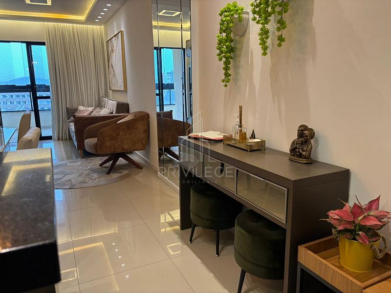 Locação no Bairro São Judas de Itajaí no Edifício Tour Soleil — foto 5