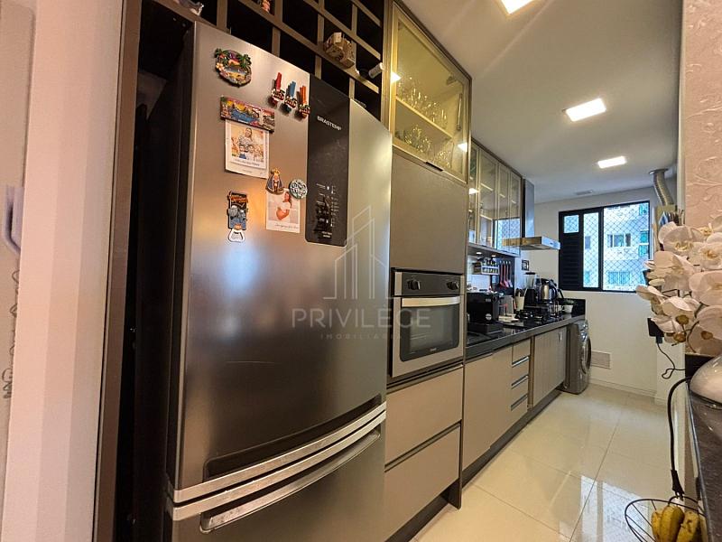 Locação no Bairro São Judas de Itajaí no Edifício Tour Soleil — foto 13