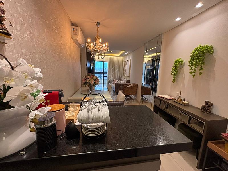 Locação no Bairro São Judas de Itajaí no Edifício Tour Soleil — foto 7