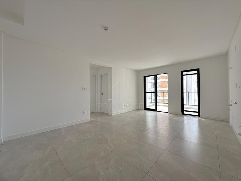 À venda no Bairro Vila operária de Itajaí no Edifício Living 360 — foto 7