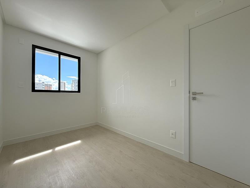 À venda no Bairro Vila operária de Itajaí no Edifício Living 360 — foto 16