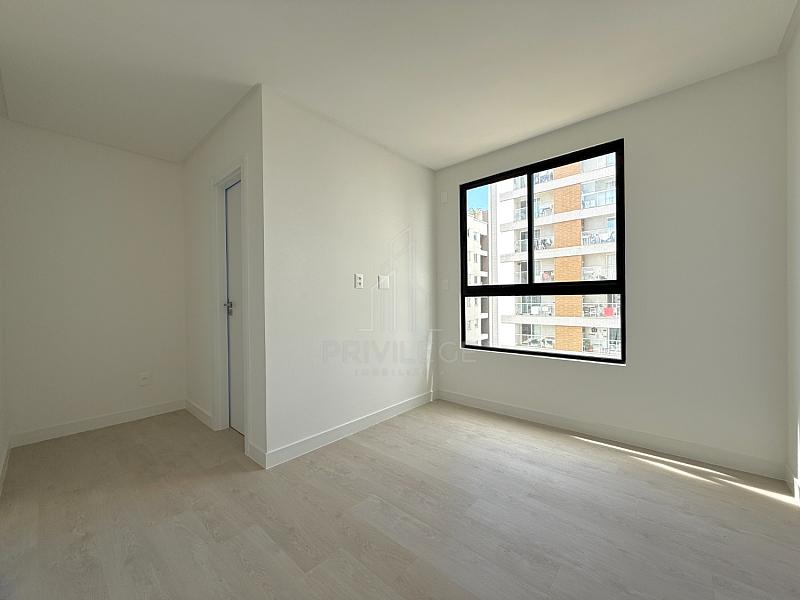 À venda no Bairro Vila operária de Itajaí no Edifício Living 360 — foto 11