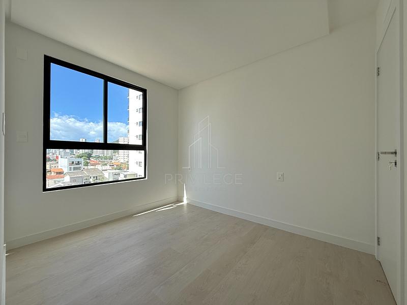 À venda no Bairro Vila operária de Itajaí no Edifício Living 360 — foto 13