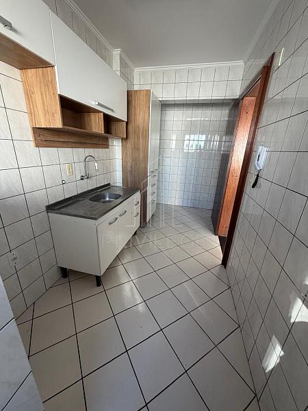 Apartamento no centro de Balne�rio Cambori� 2