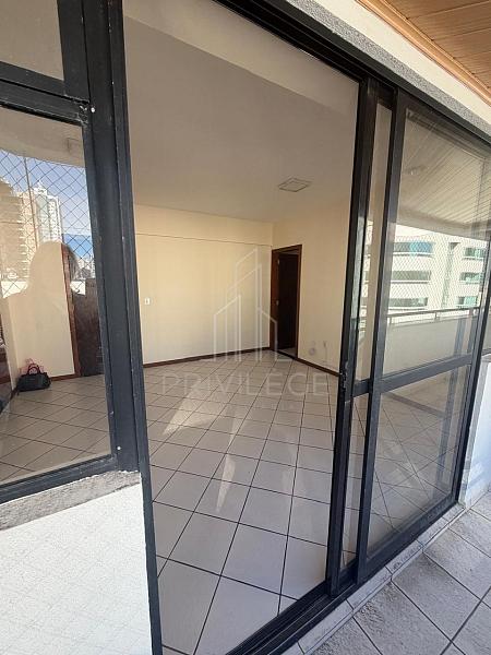 Apartamento no centro de Balne�rio Cambori� 8