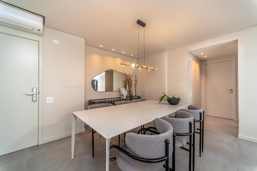 APARTAMENTO NOVO E  MOBILIADO NO CENTRO COM VISTA PARA O PORTO 9