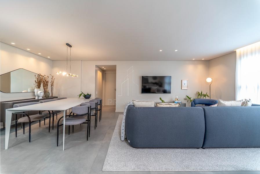 APARTAMENTO NOVO E  MOBILIADO NO CENTRO COM VISTA PARA O PORTO 2