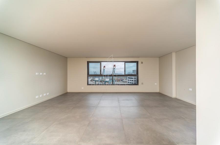 APARTAMENTO NOVO  NO CENTRO COM VISTA PARA O PORTO 4