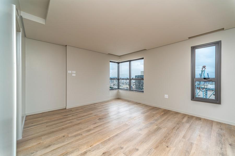 APARTAMENTO NOVO  NO CENTRO COM VISTA PARA O PORTO 12