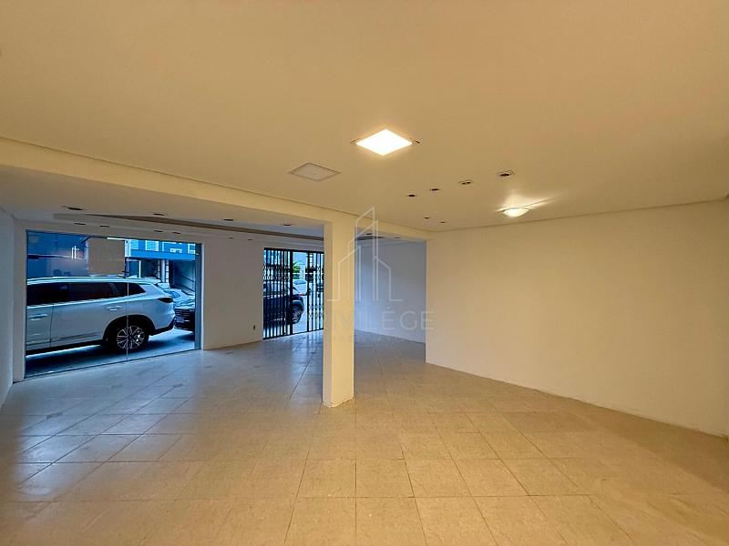 SALA COMERCIAL AO LADO DO SHOPPING 3